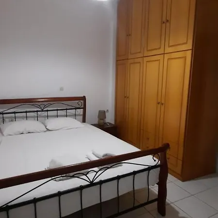 17 Apartment *